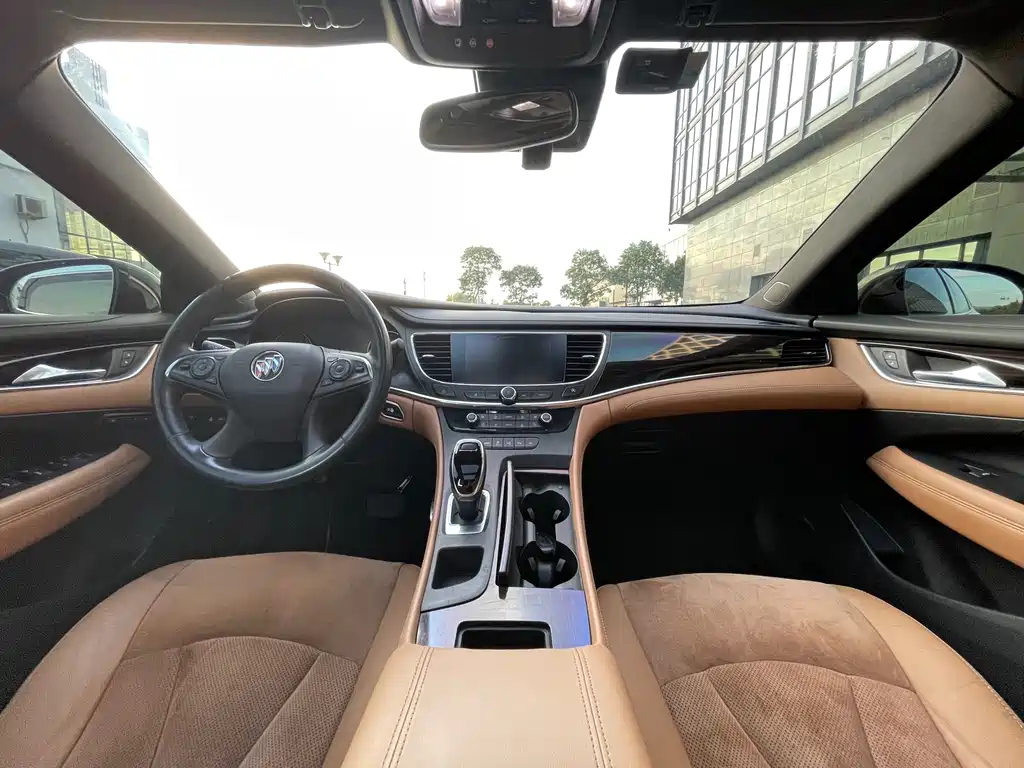 Buick LaCrosse — миниатюра 8