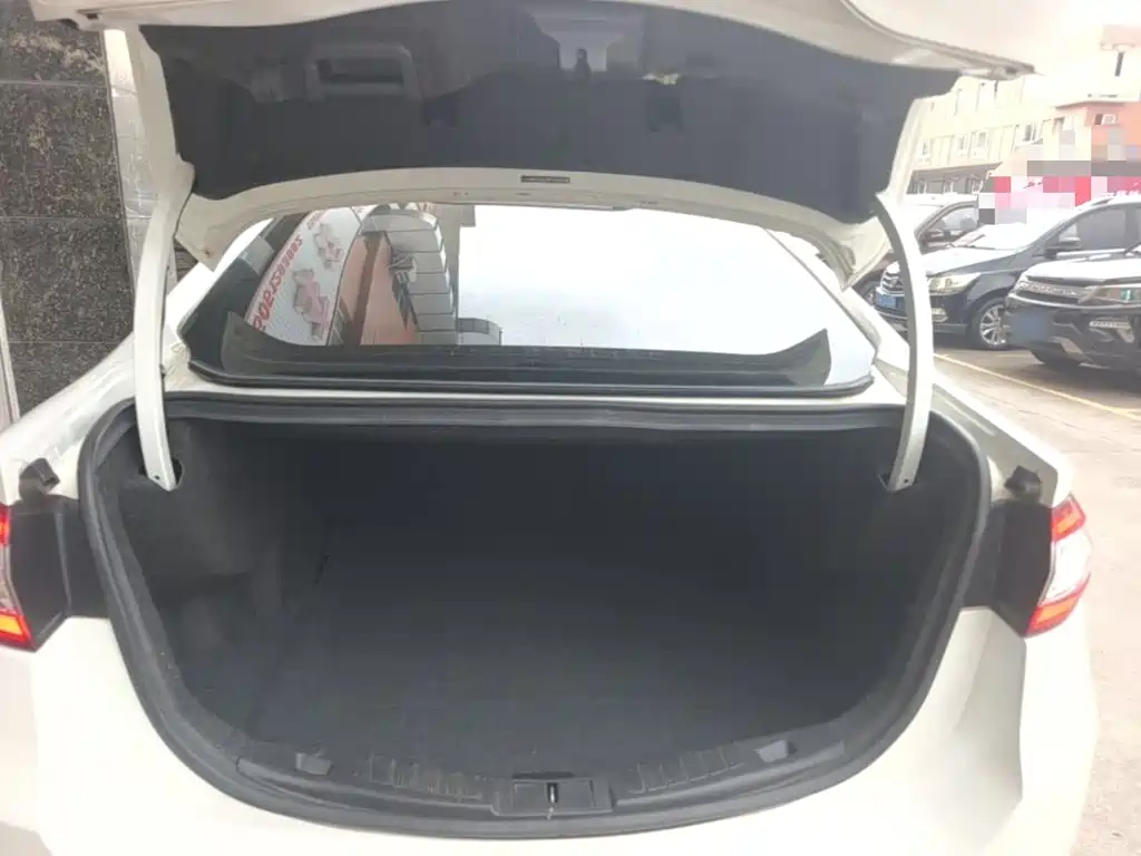 Ford Mondeo — миниатюра 19