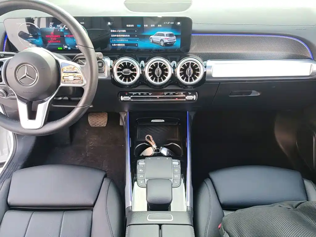 Mercedes-Benz EQB — миниатюра 13
