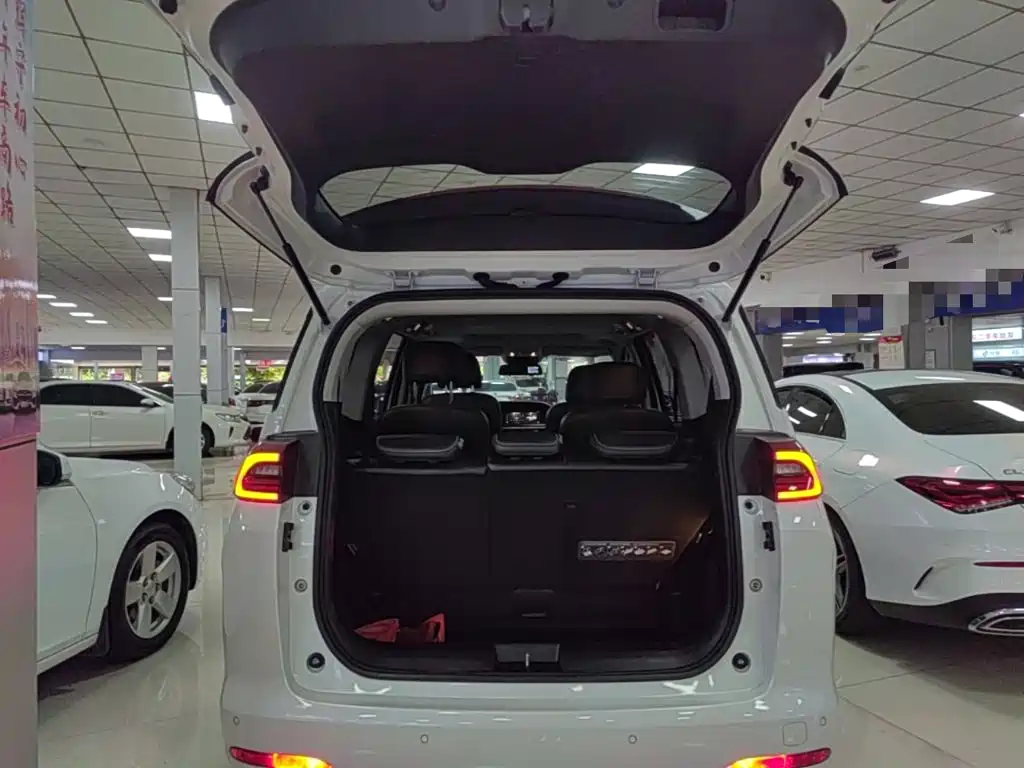 GAC Motor Trumpchi M6 — миниатюра 19