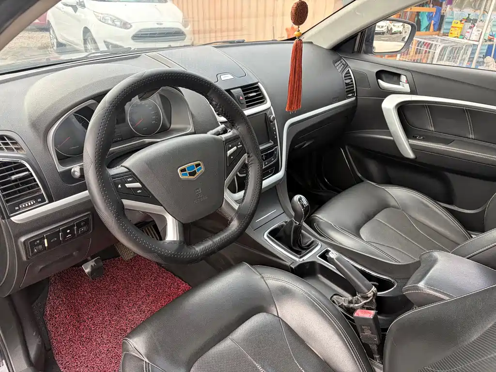 Geely Emgrand — миниатюра 7