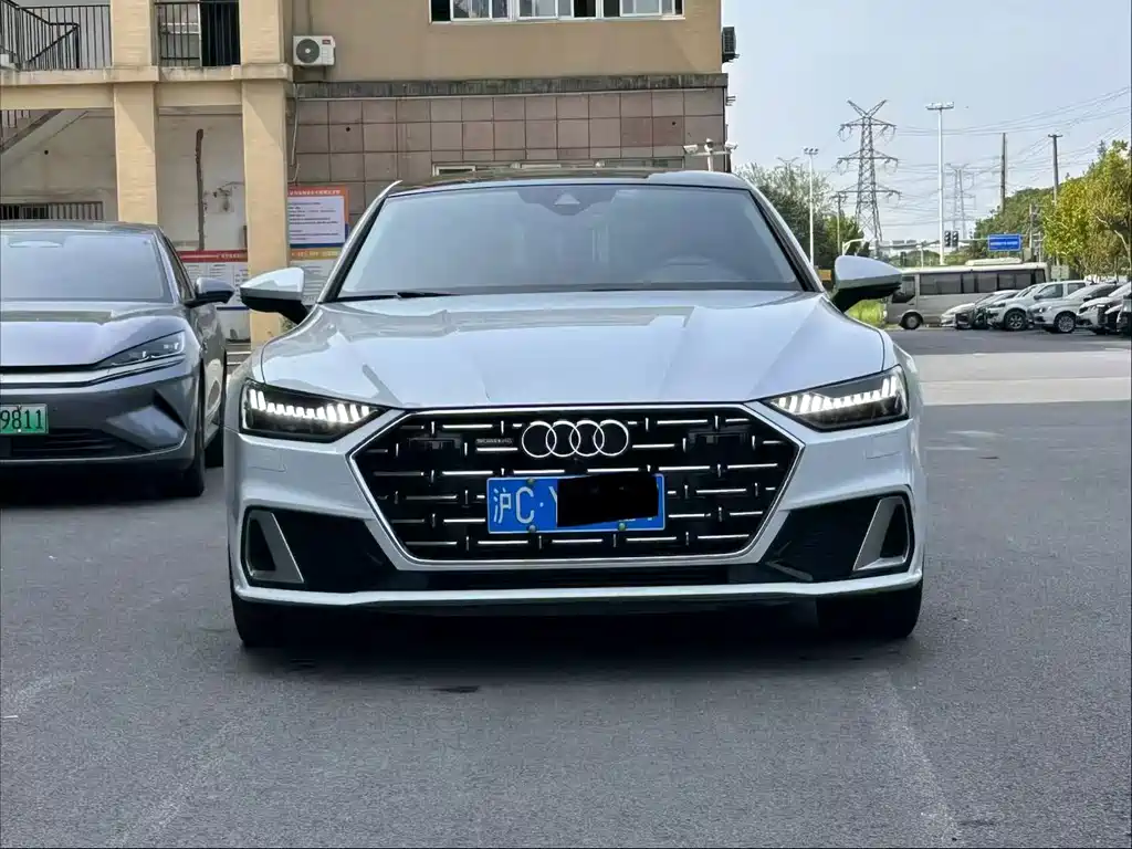 Audi A7L — миниатюра 2