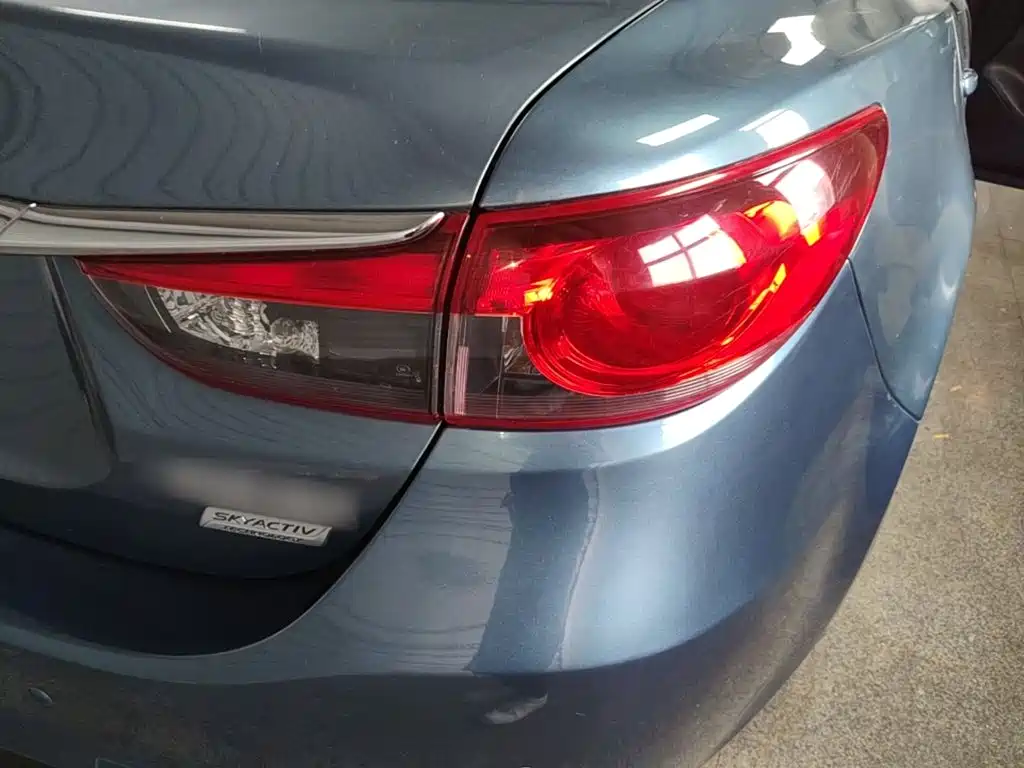 Mazda Atenza — миниатюра 8