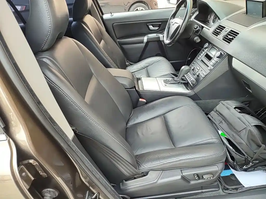 Volvo XC Classic — миниатюра 25