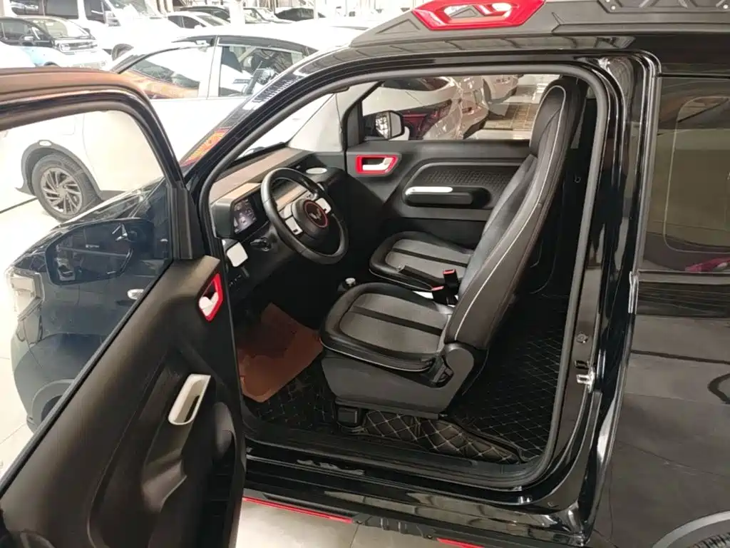 Wuling MINIEV — миниатюра 16