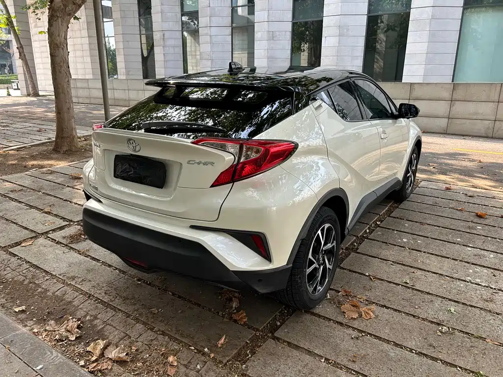 Toyota C-HR — миниатюра 4