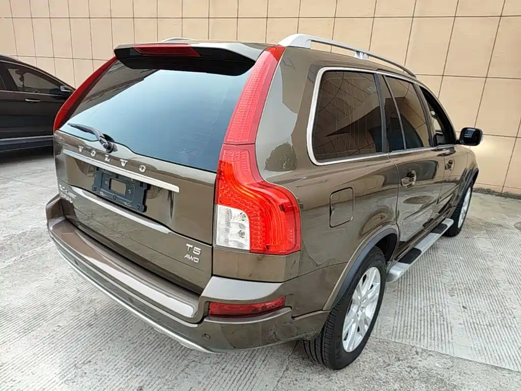 Volvo XC Classic — миниатюра 8