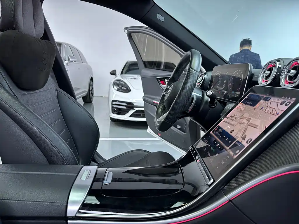 MERCEDES-BENZ C CLASS