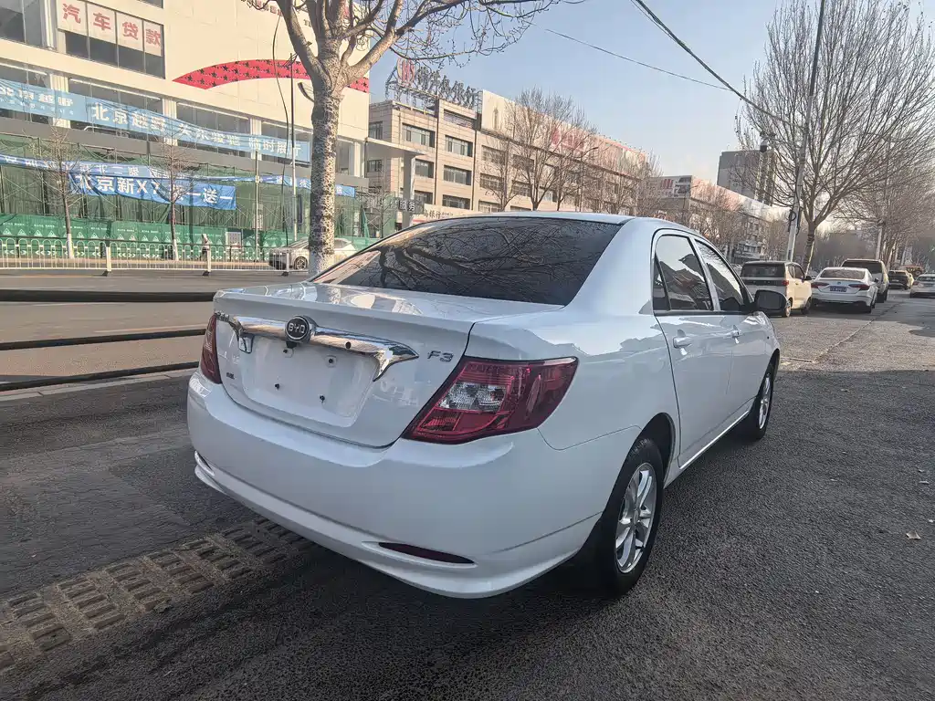 BYD F3