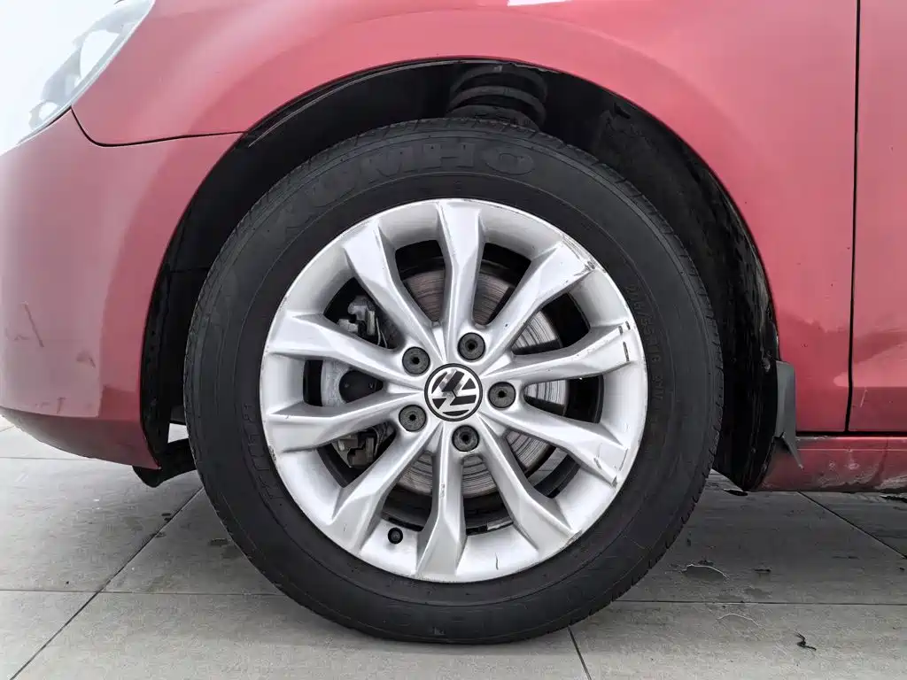 Volkswagen Golf — миниатюра 17