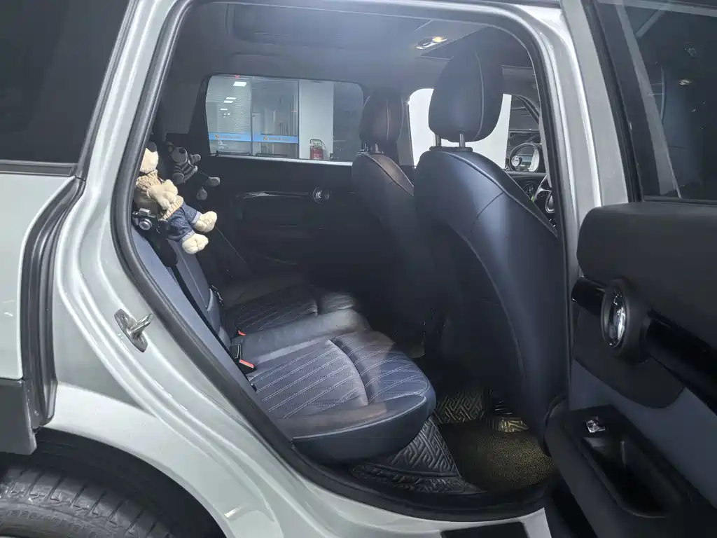 MINI Mini Clubman — миниатюра 19