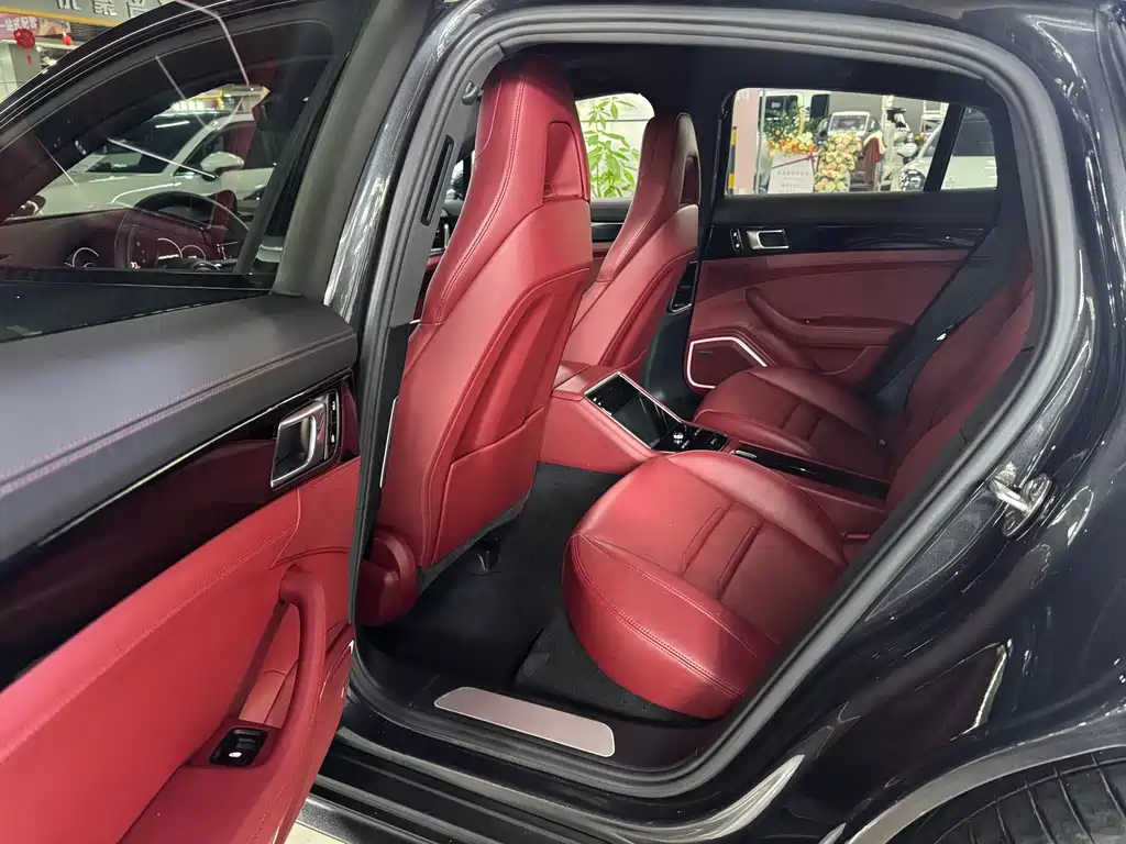 Porsche Panamera — миниатюра 7