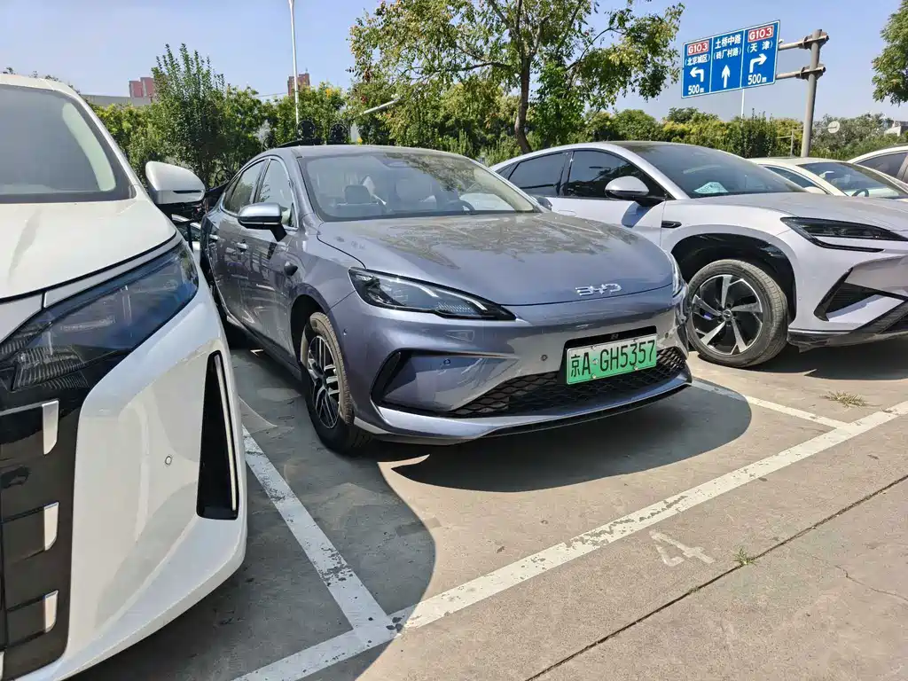 BYD Seal 05 DM-i — миниатюра 3
