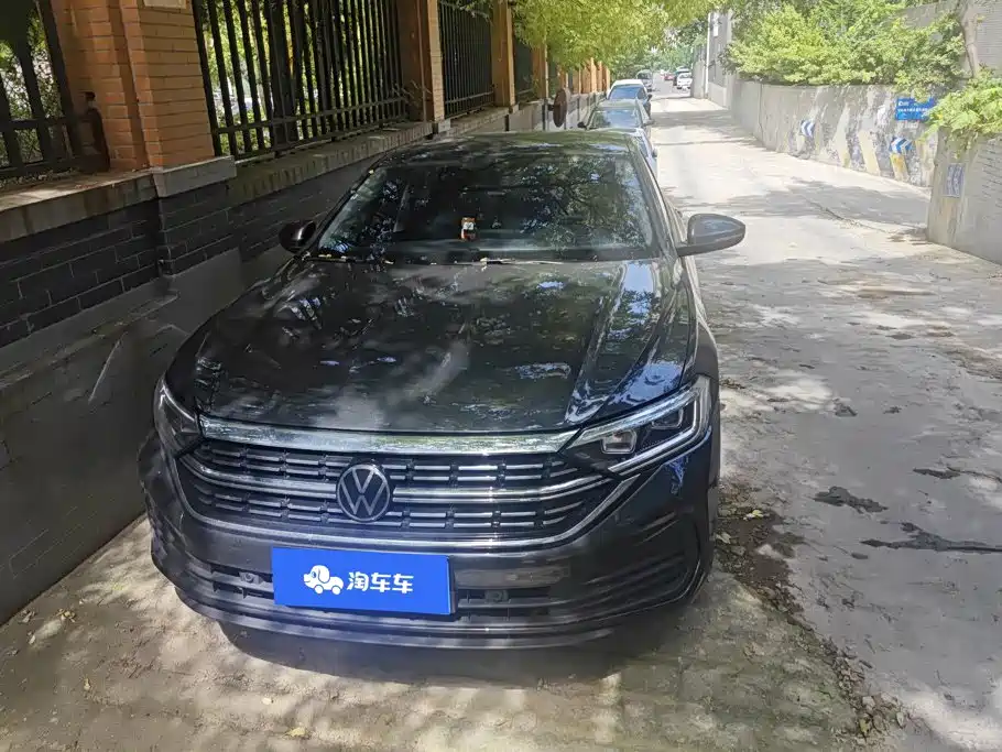Volkswagen Sagitar — миниатюра 2