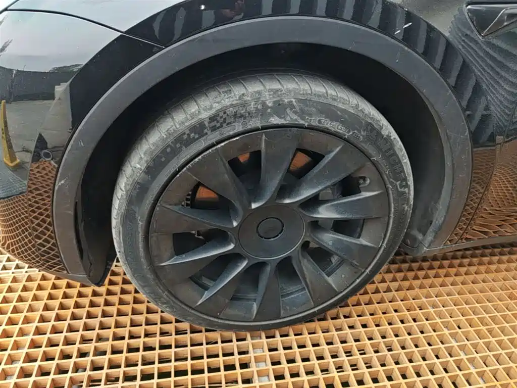 Tesla Model Y — фотографии объявления, Фото 24