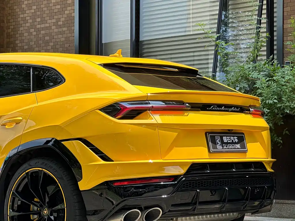 Lamborghini Urus — миниатюра 4