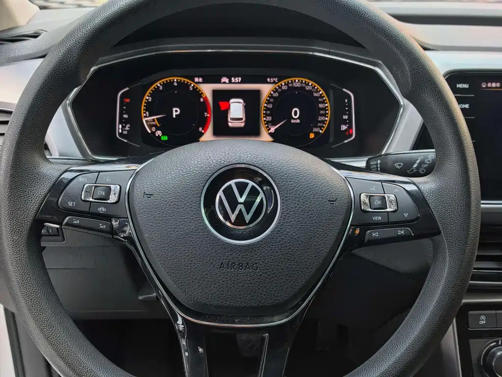 Volkswagen T-Cross — миниатюра 10