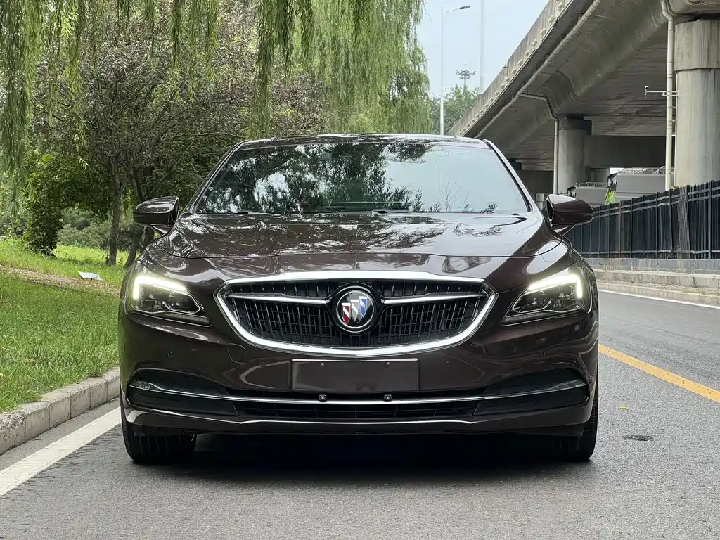 Buick LaCrosse 2016 28T Flagship