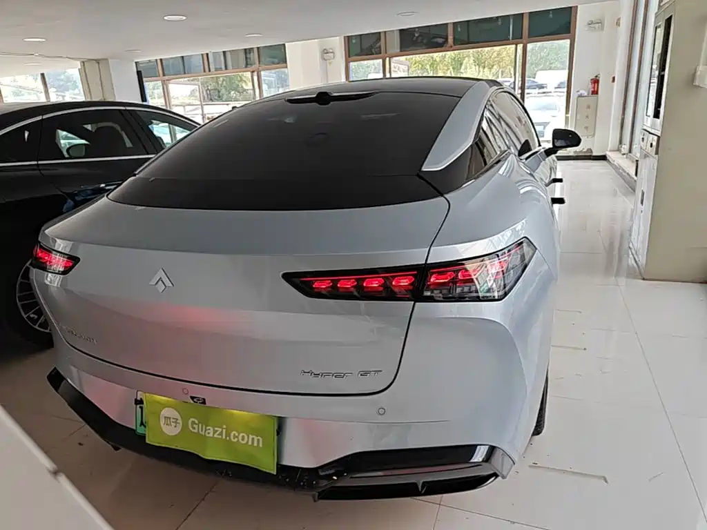Hyper GT — миниатюра 6