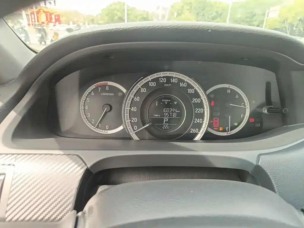 Honda Accord — миниатюра 4