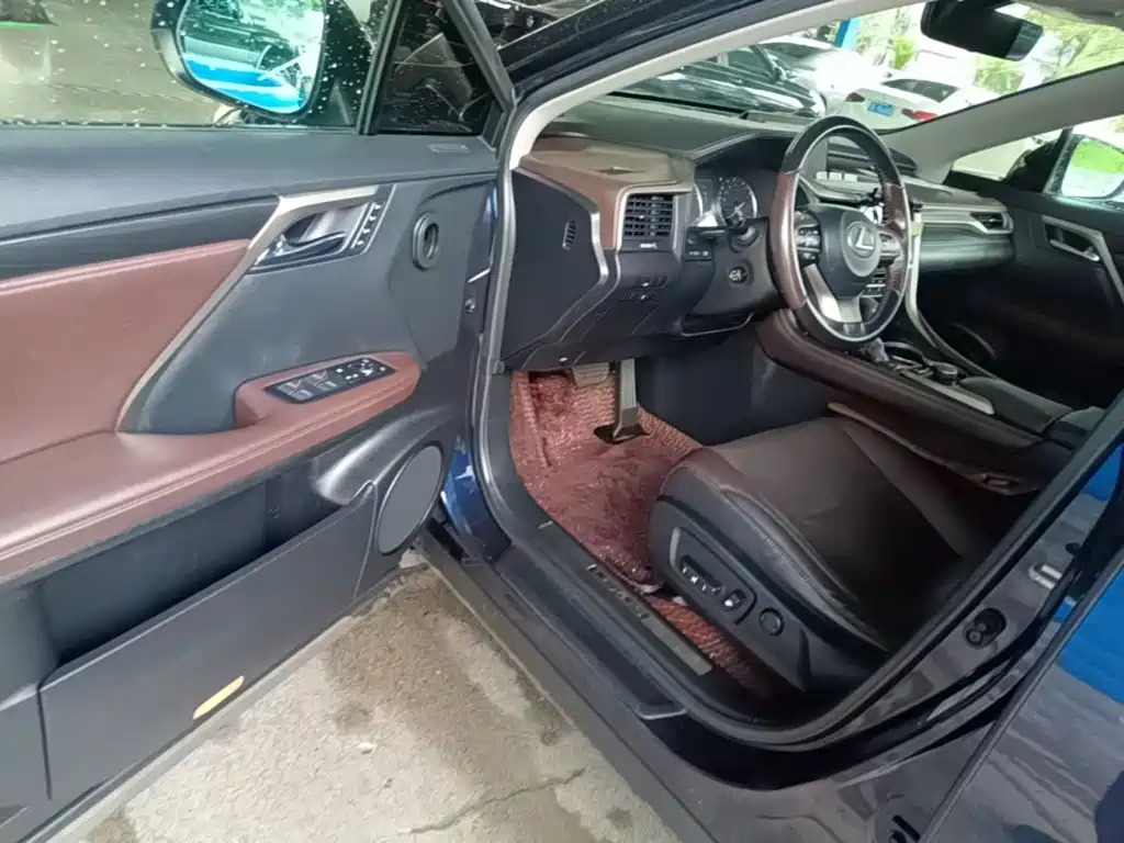 Lexus RX — миниатюра 16