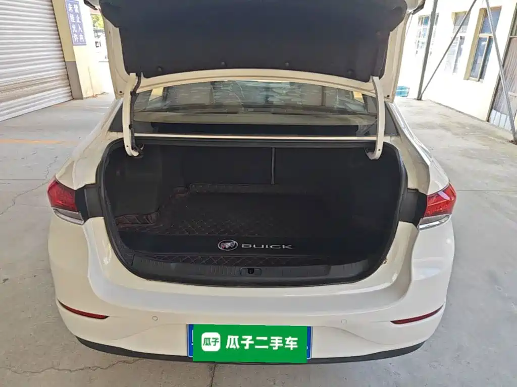 Buick Excelle — миниатюра 19