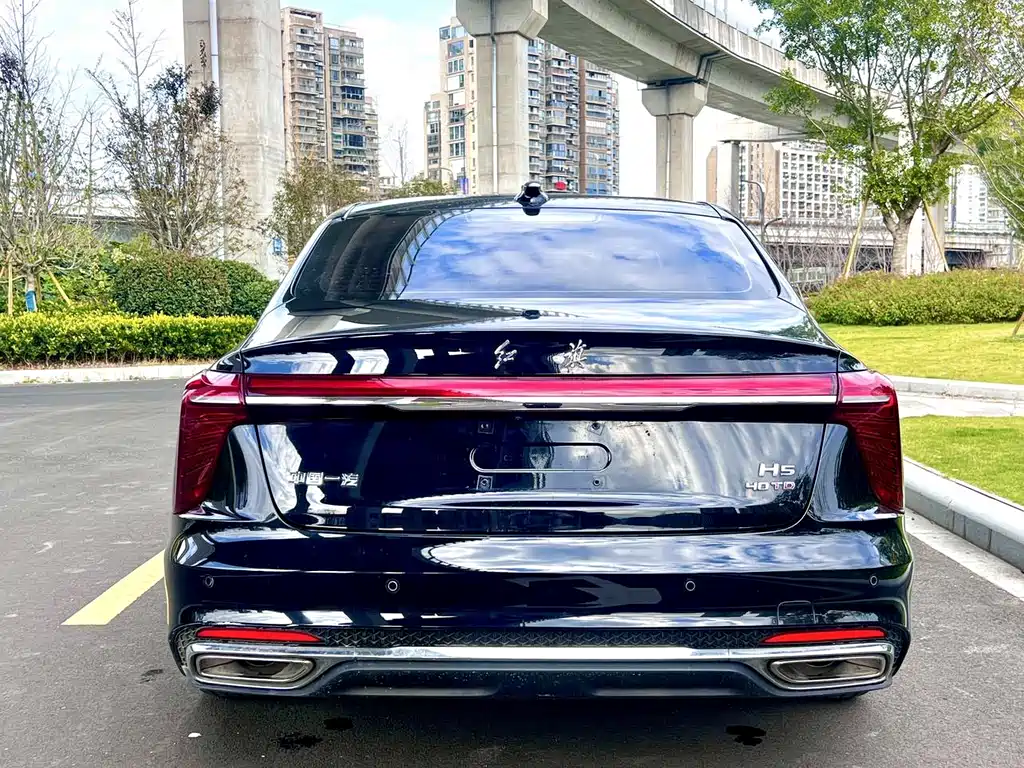 Hongqi Hongqi H5 — миниатюра 7
