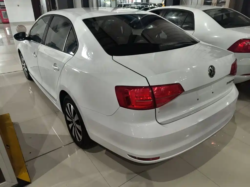 Volkswagen Sagitar — миниатюра 5