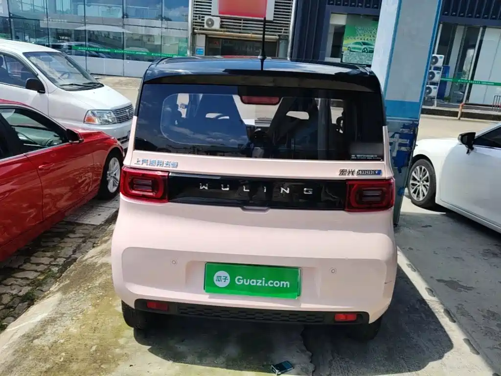 Wuling MINIEV — миниатюра 6
