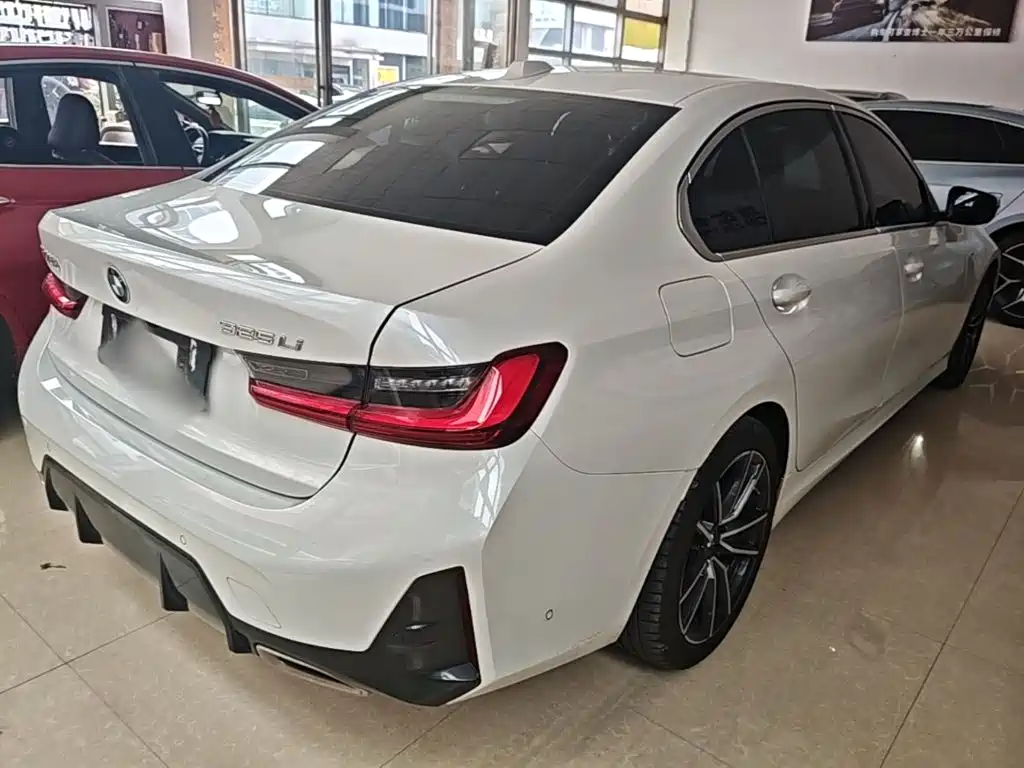 BMW 3 Series — миниатюра 7