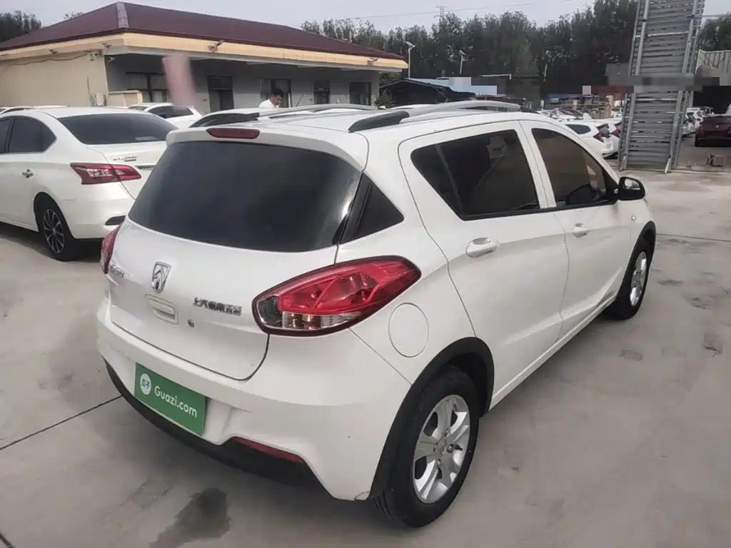 Baojun 310 — миниатюра 7