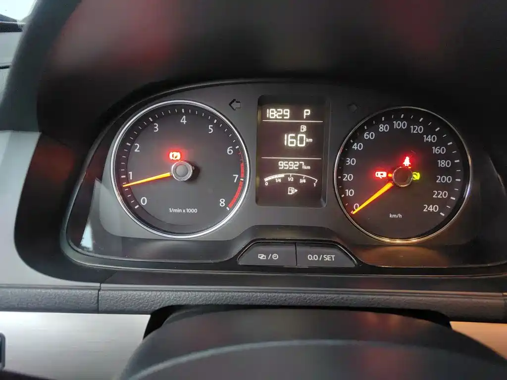 Volkswagen Lavida — миниатюра 5