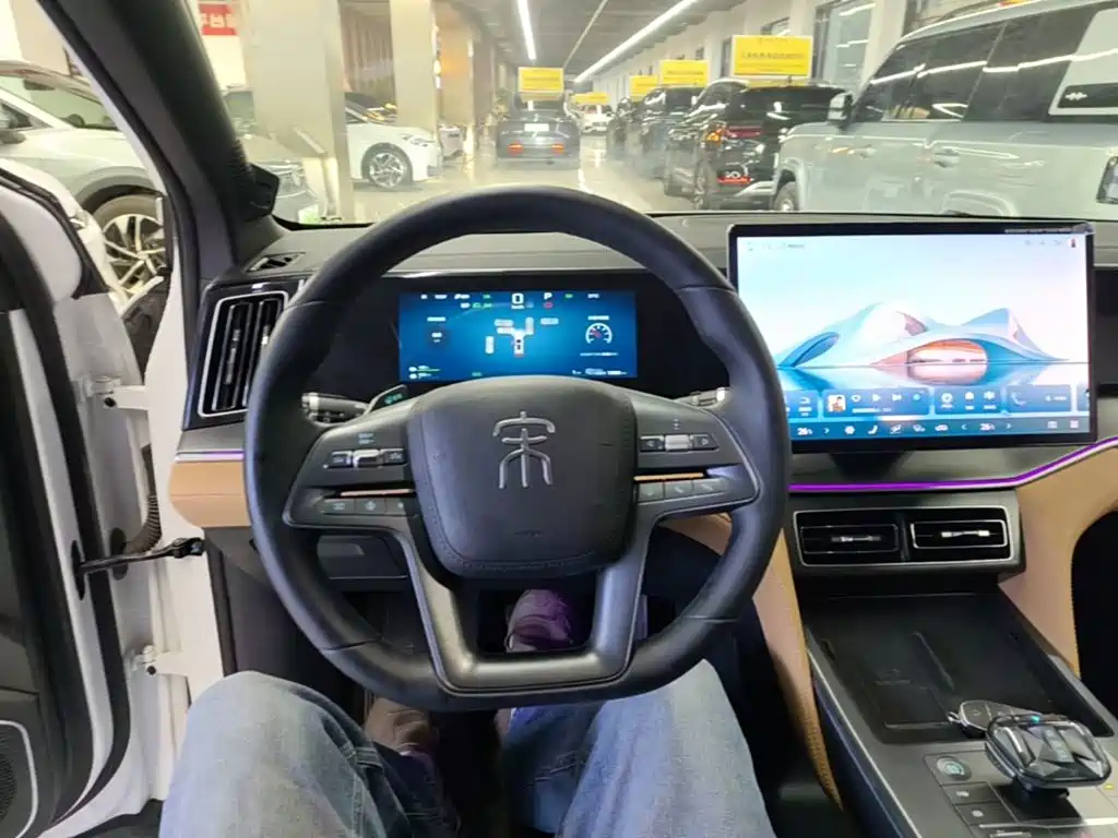BYD L DM-i — миниатюра 11