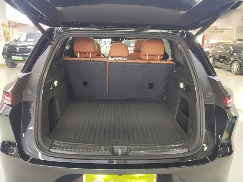 Li Auto Li L6 — миниатюра 19