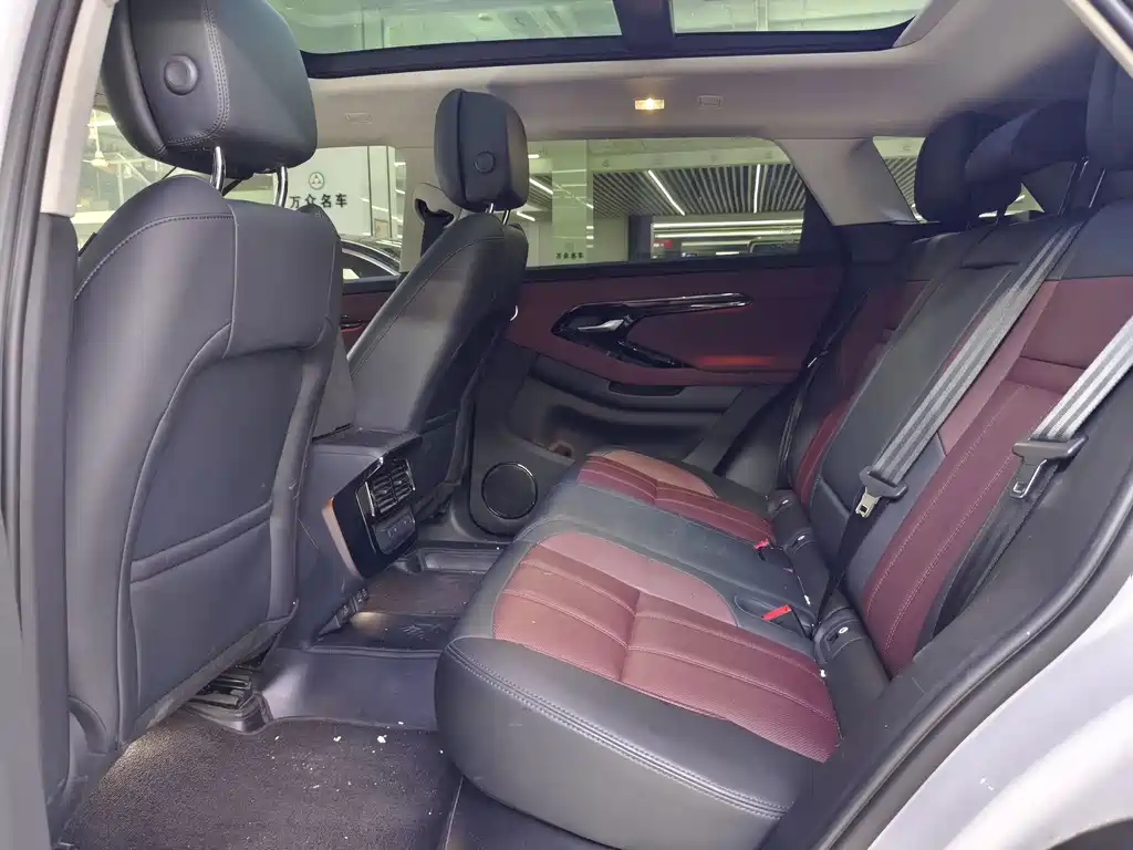 Land Rover Evoque — миниатюра 8