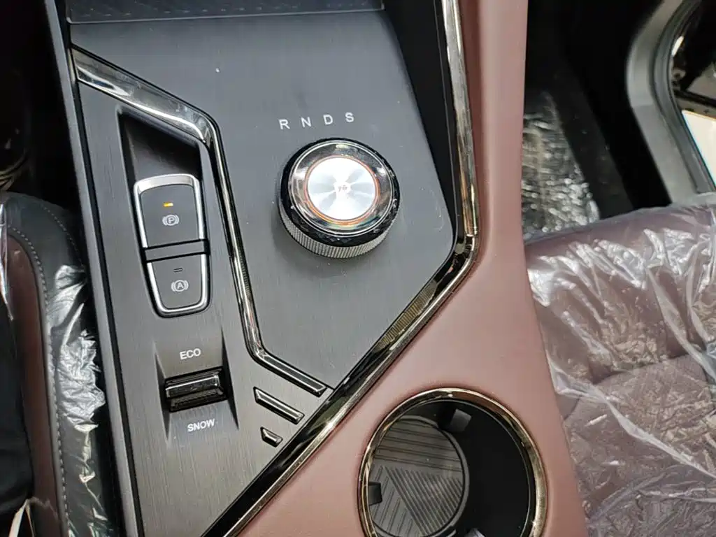 JAC JAC X8 PLUS — миниатюра 14