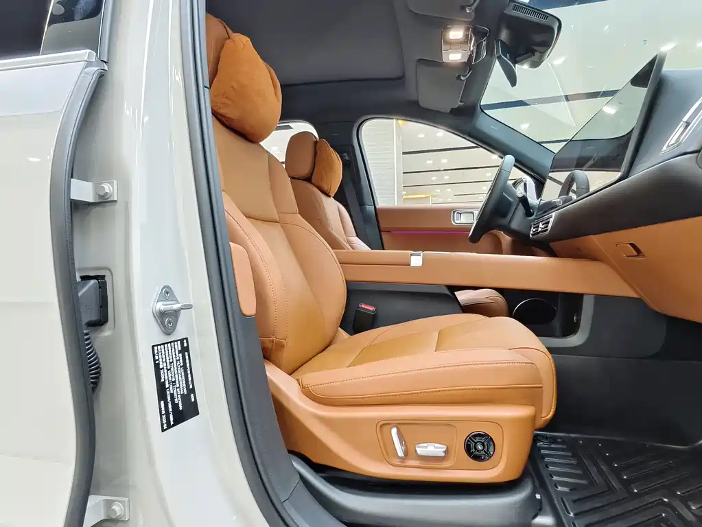 Li Auto Li L6 — миниатюра 9