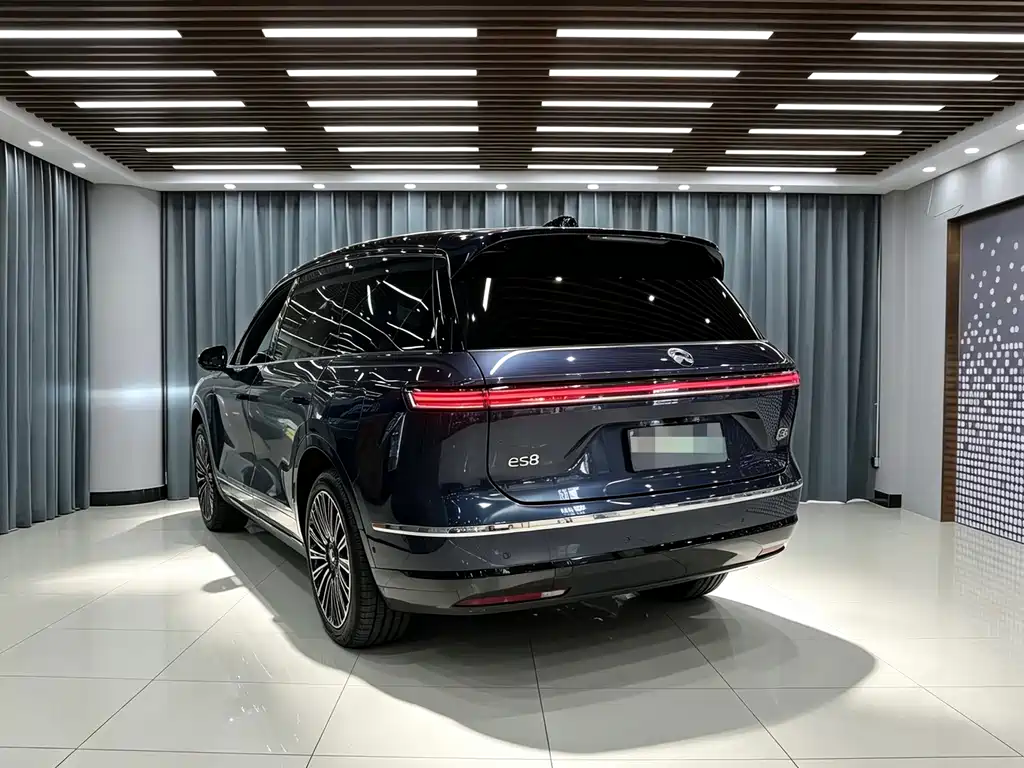 NIO ES8 — миниатюра 5