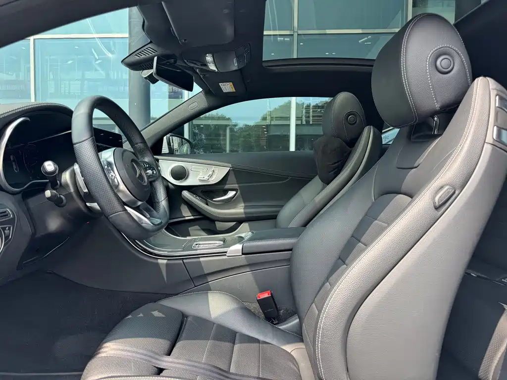 Mercedes-Benz C-Class (Import) — миниатюра 12