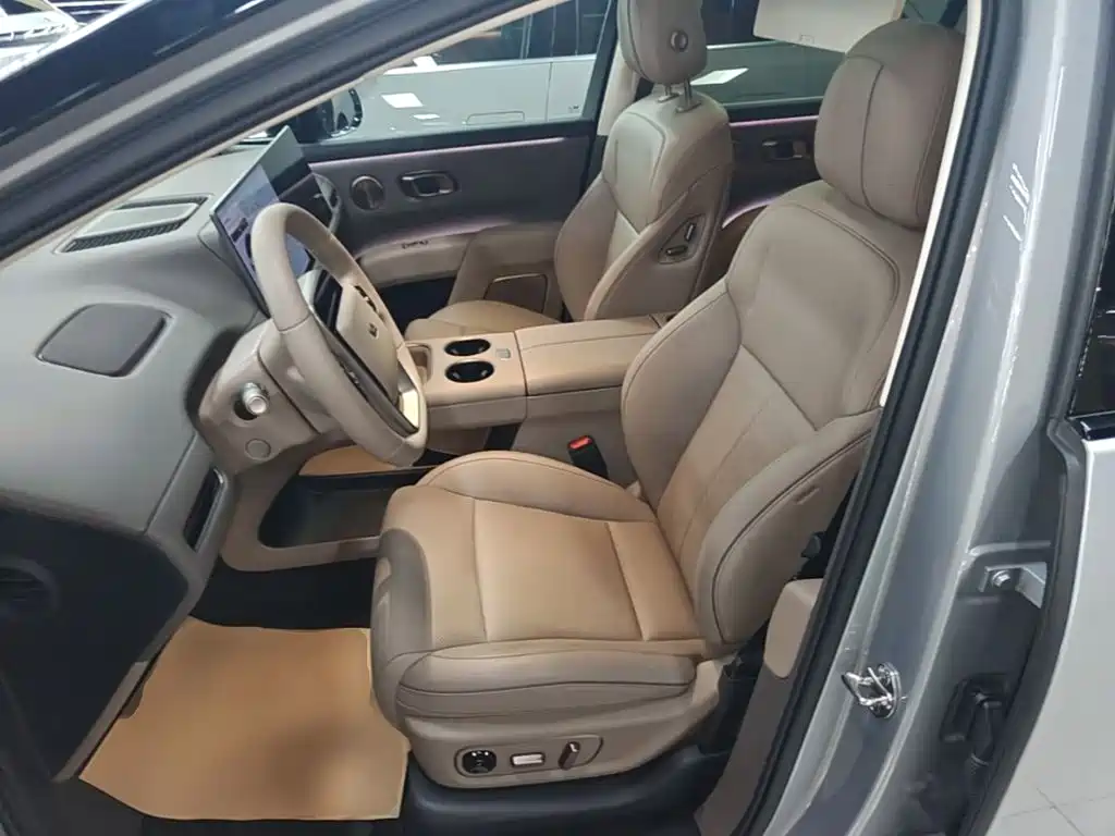 Li Auto Li i8 — миниатюра 15