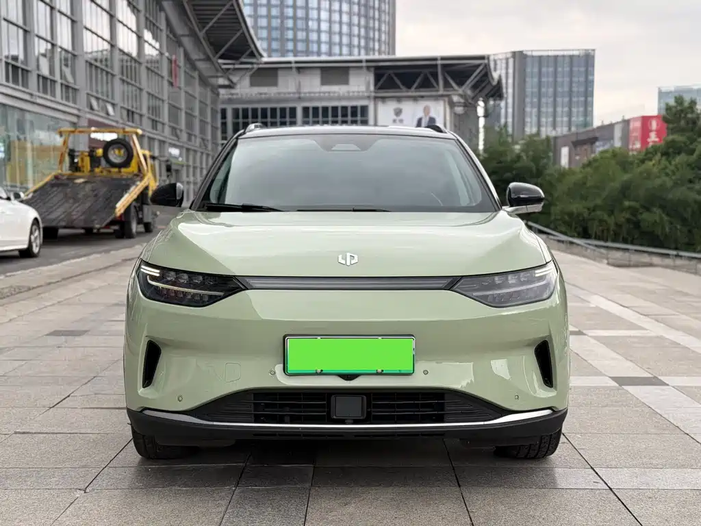 Leapmotor Leapmotor C11 — миниатюра 2