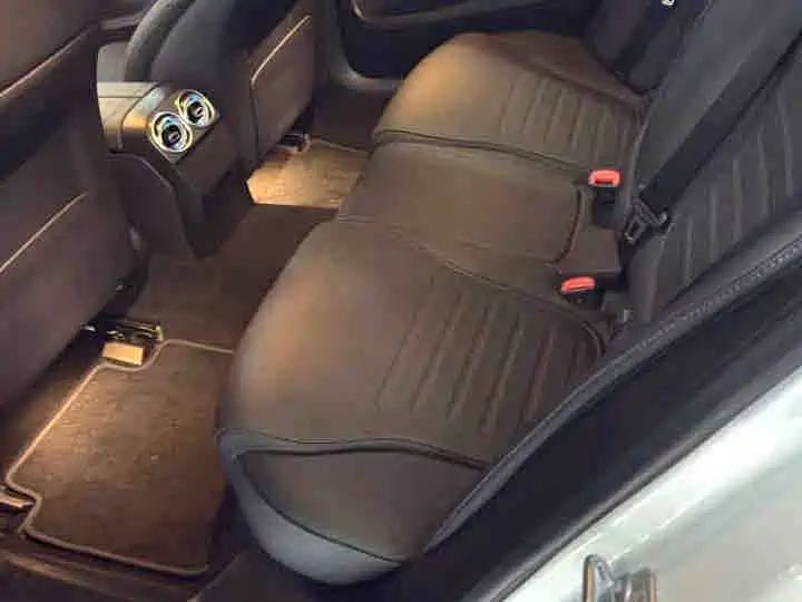 Mercedes-Benz C-Class — миниатюра 2