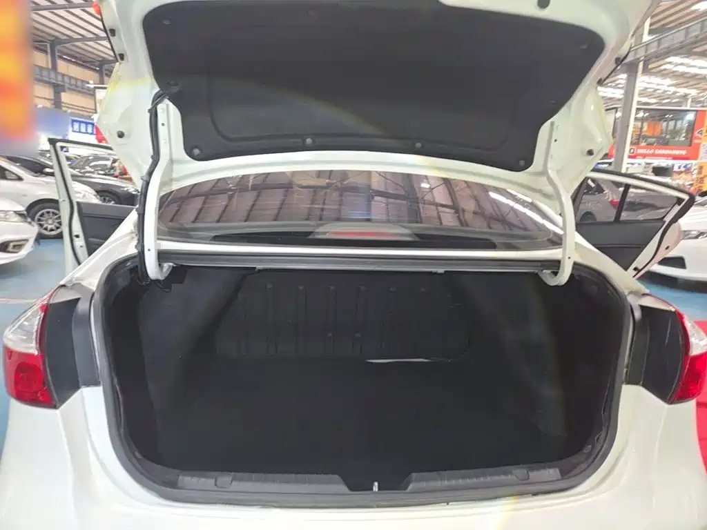 Kia K3 — миниатюра 19