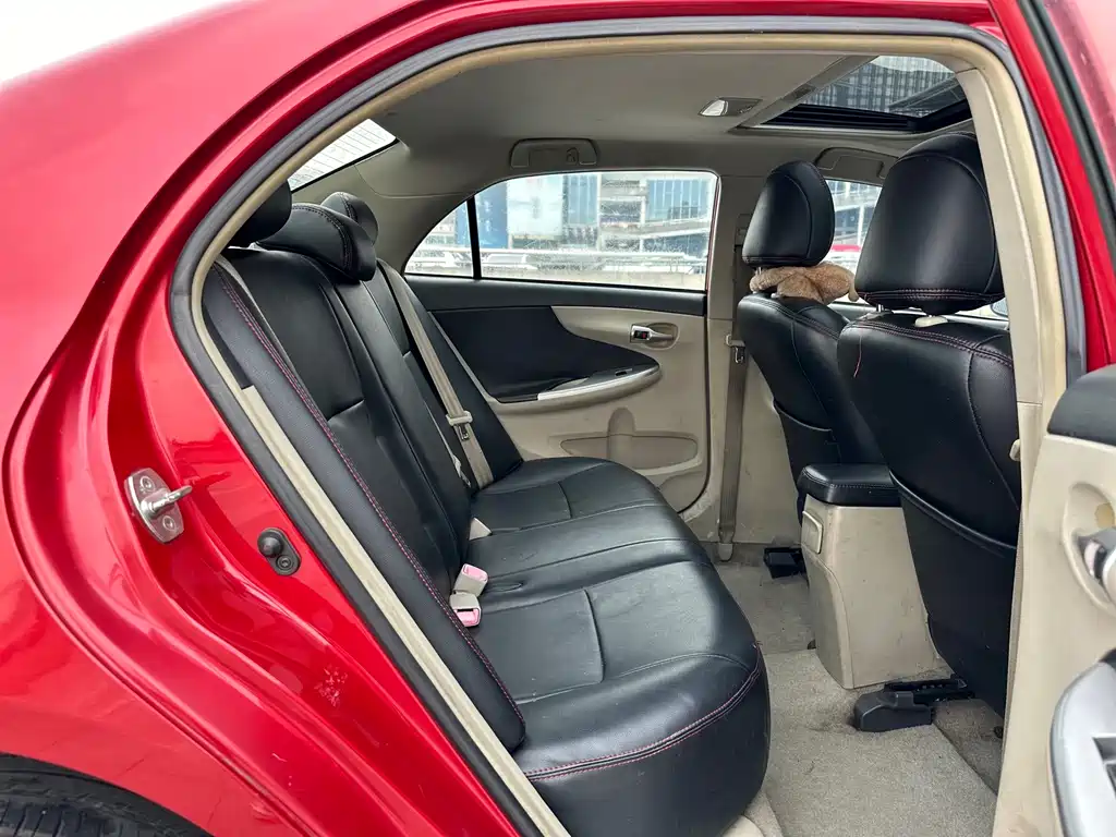 Toyota Corolla — миниатюра 15