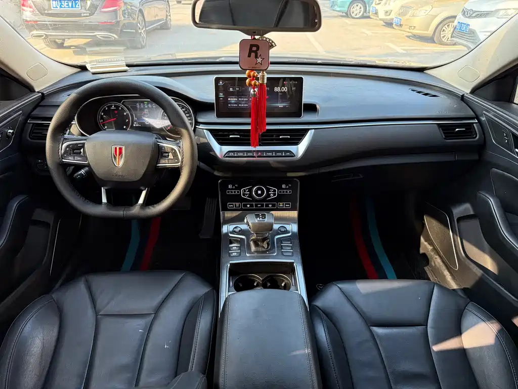 Hongqi Hongqi H5 — миниатюра 9