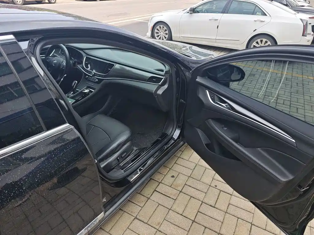 Buick LaCrosse — миниатюра 19