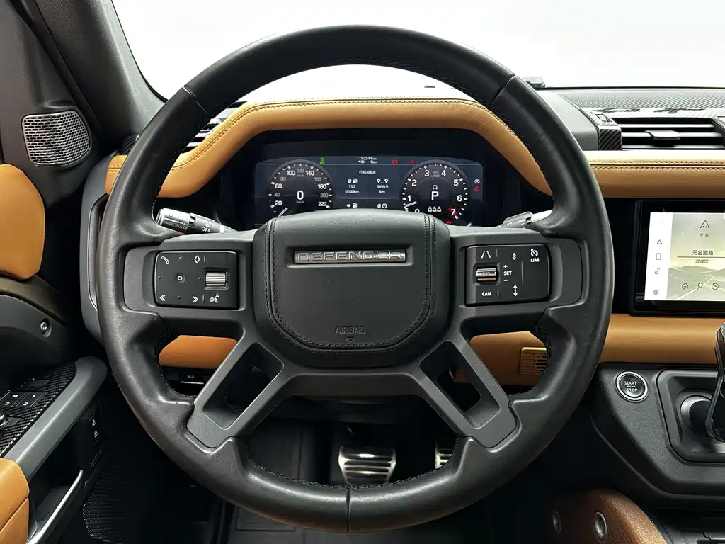 Land Rover Defender — миниатюра 12