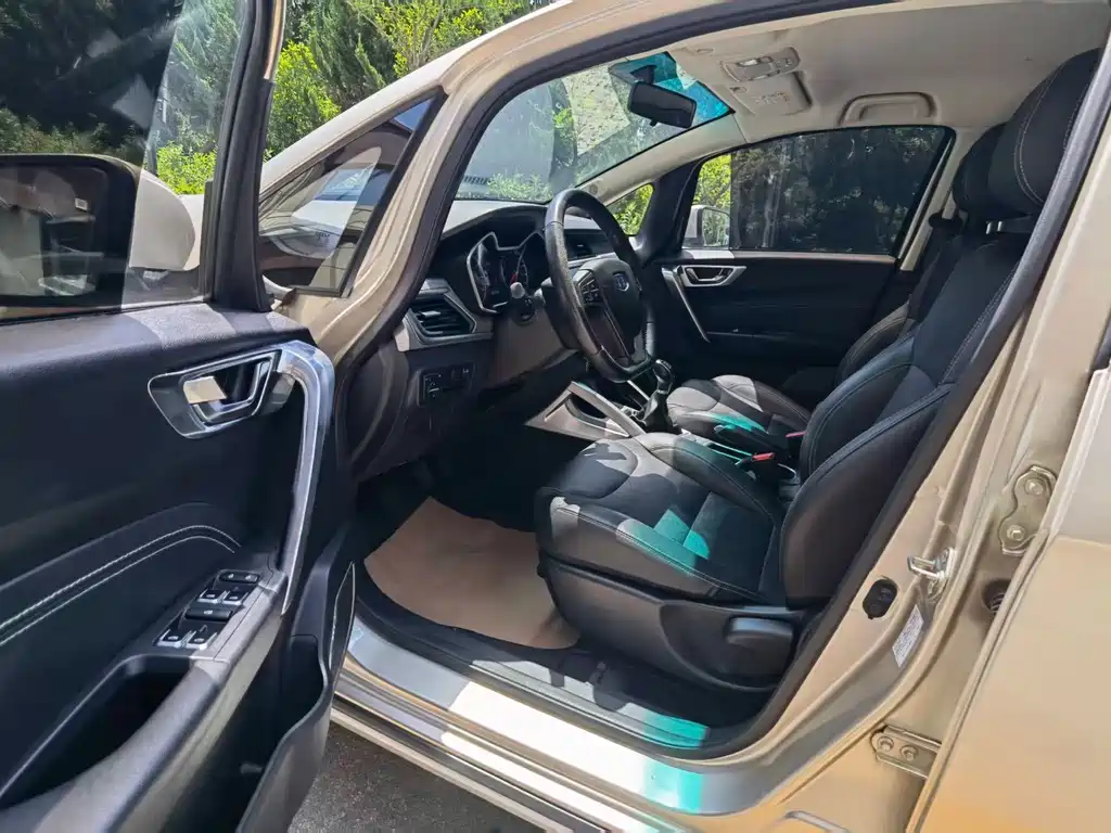 Geely Vision X3 — миниатюра 19