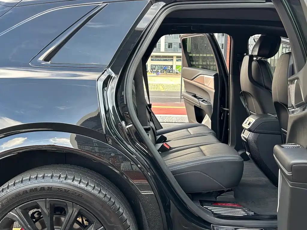 Cadillac XT5 — миниатюра 14