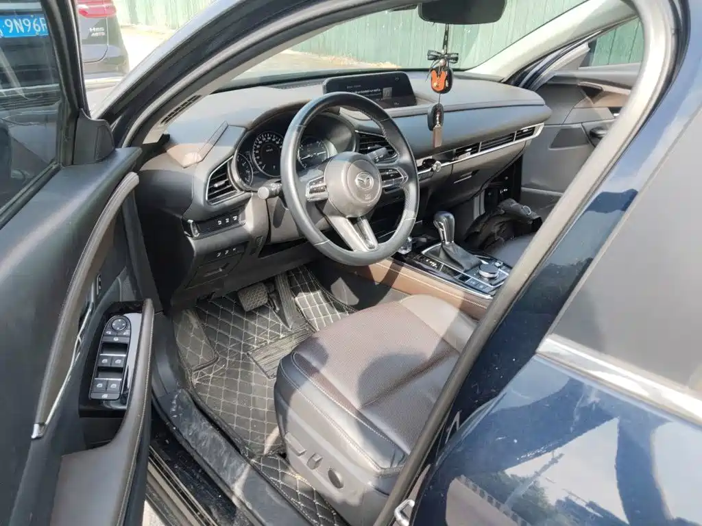 Mazda CX-30 — миниатюра 17